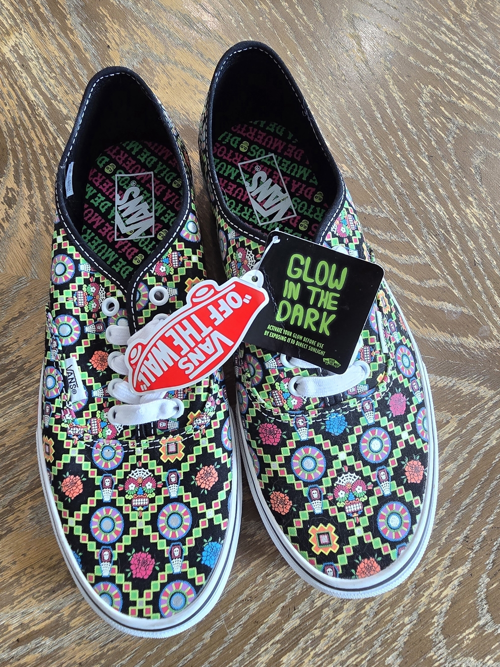 Vans Authentic Dia de los Muertos Glow in Dark Shoes Mens 10 Womens 11.5